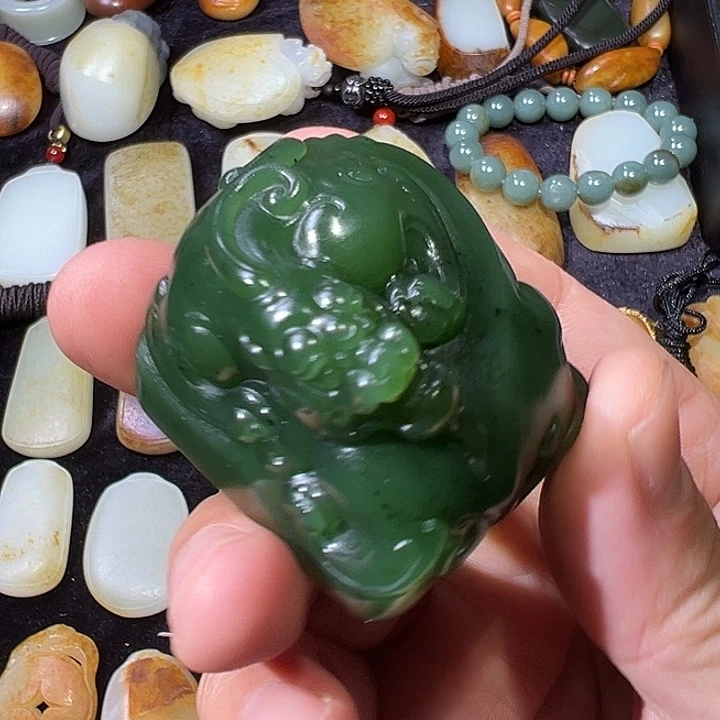 和田玉未镶嵌吊坠(不含链)