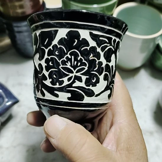 瓷片五厂，七厂各种摆件，瓷片，均有瑕疵！
