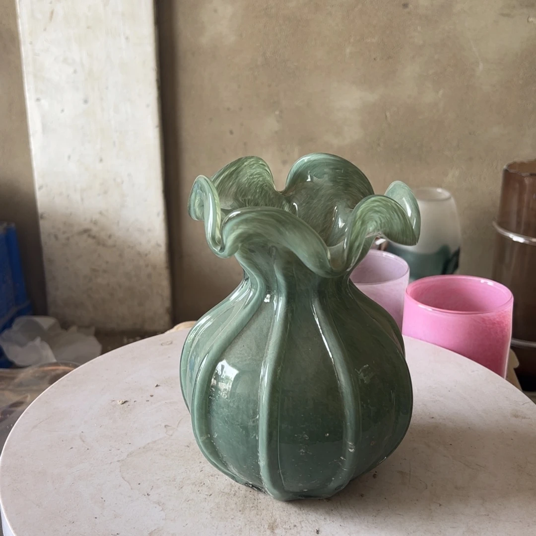 弘扬琉璃花器微瑕高度20