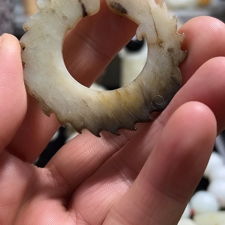 和田玉（糖玉）未镶嵌颈饰哈哈哈哈哈哈哈哈哈