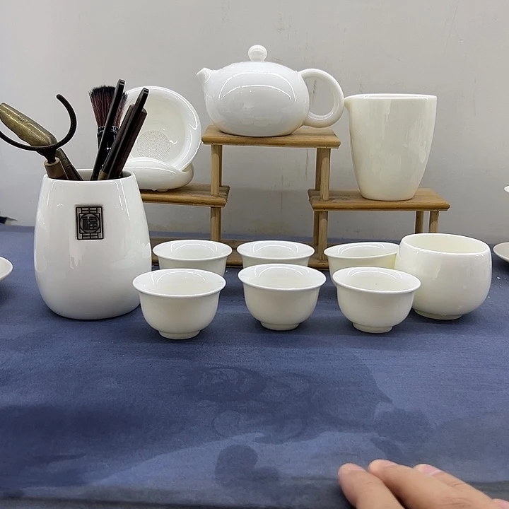 欢***.陶德化白瓷羊脂玉瓷