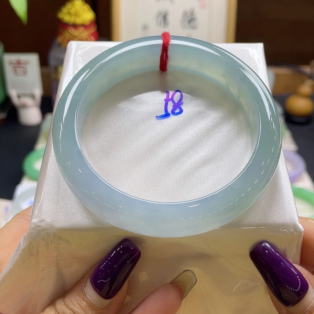 翡翠未镶嵌手镯75 号链接