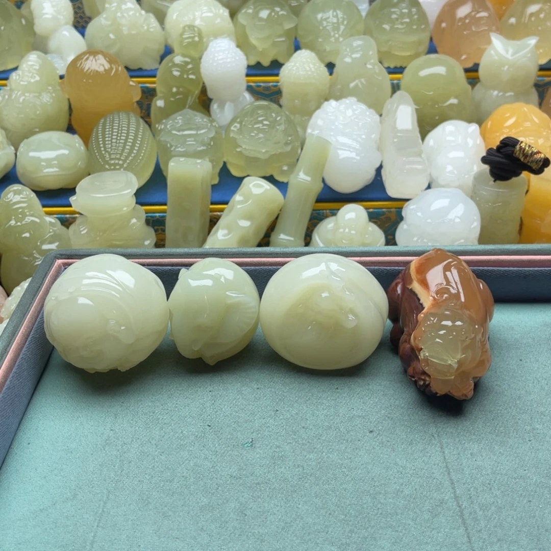 蔂***つ天然雕刻桌面小摆件