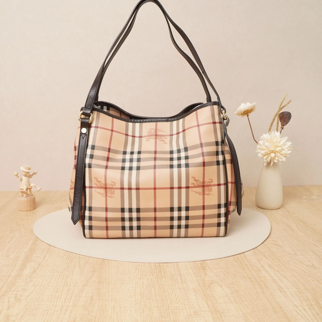 95新 BURBERRY/博柏利 博柏利战马托特包/尘袋DS029246