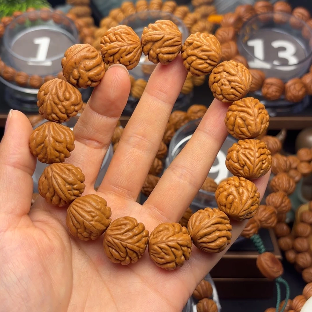 桃核吊坠野生豹子头19尺寸