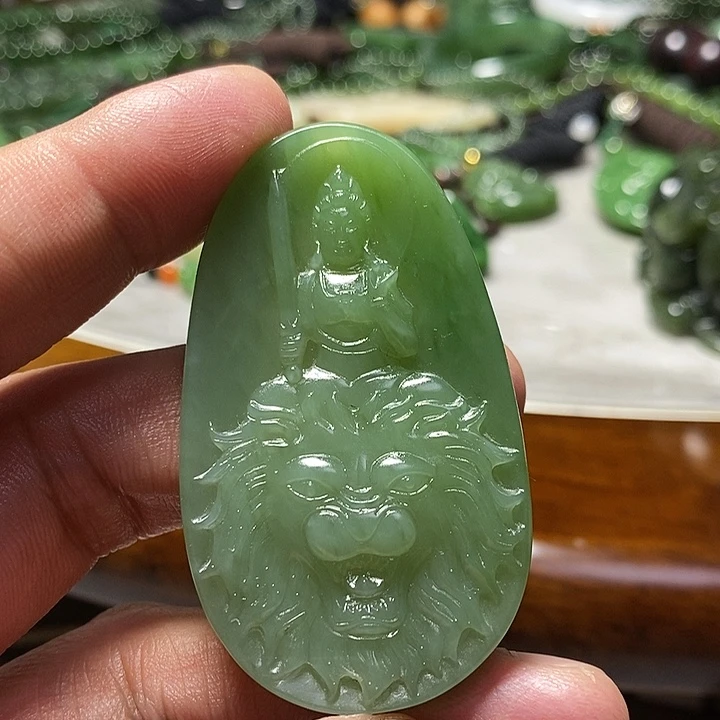 和田玉（碧玉）未镶嵌颈饰