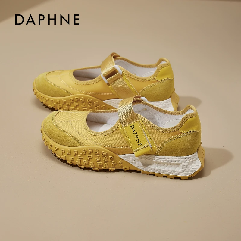 达芙妮黄色运动玛丽珍女鞋2025新款夏季透气芭蕾凉鞋魔术贴德训鞋