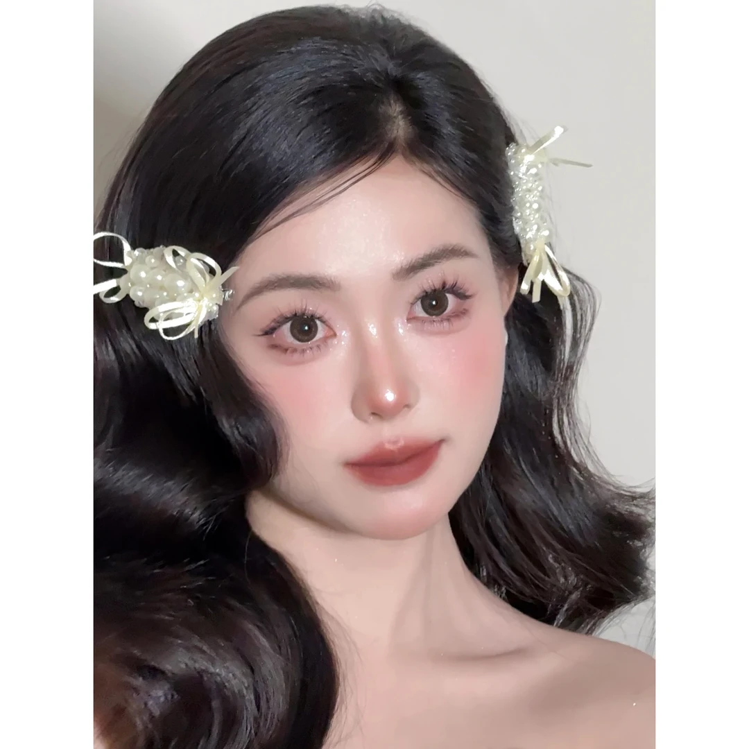 新款简约超仙珍珠边夹新娘头饰精致蝴蝶结串珠对夹结婚白纱发饰品