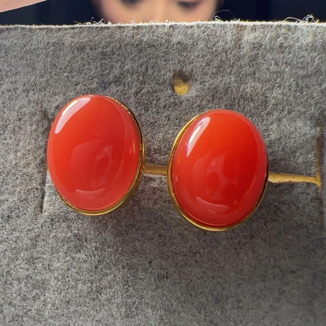 南红玛瑙耳钉18K金镶嵌