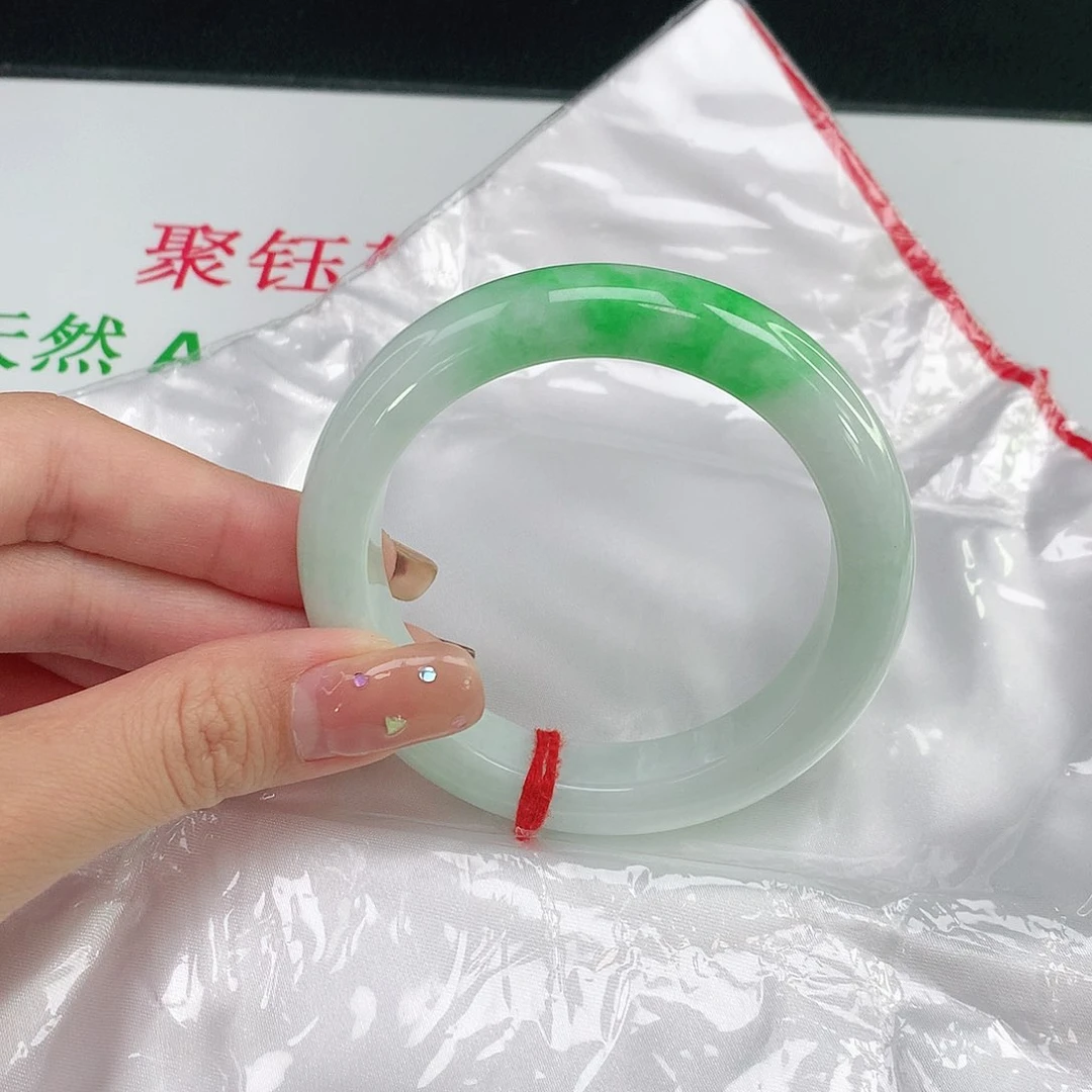 未镶嵌手镯翡翠806