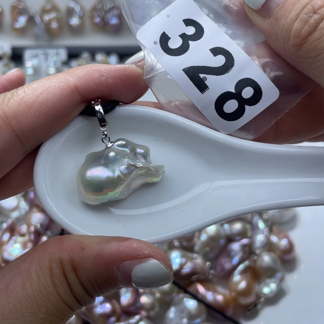 淡水珍珠银S925镶嵌颈饰