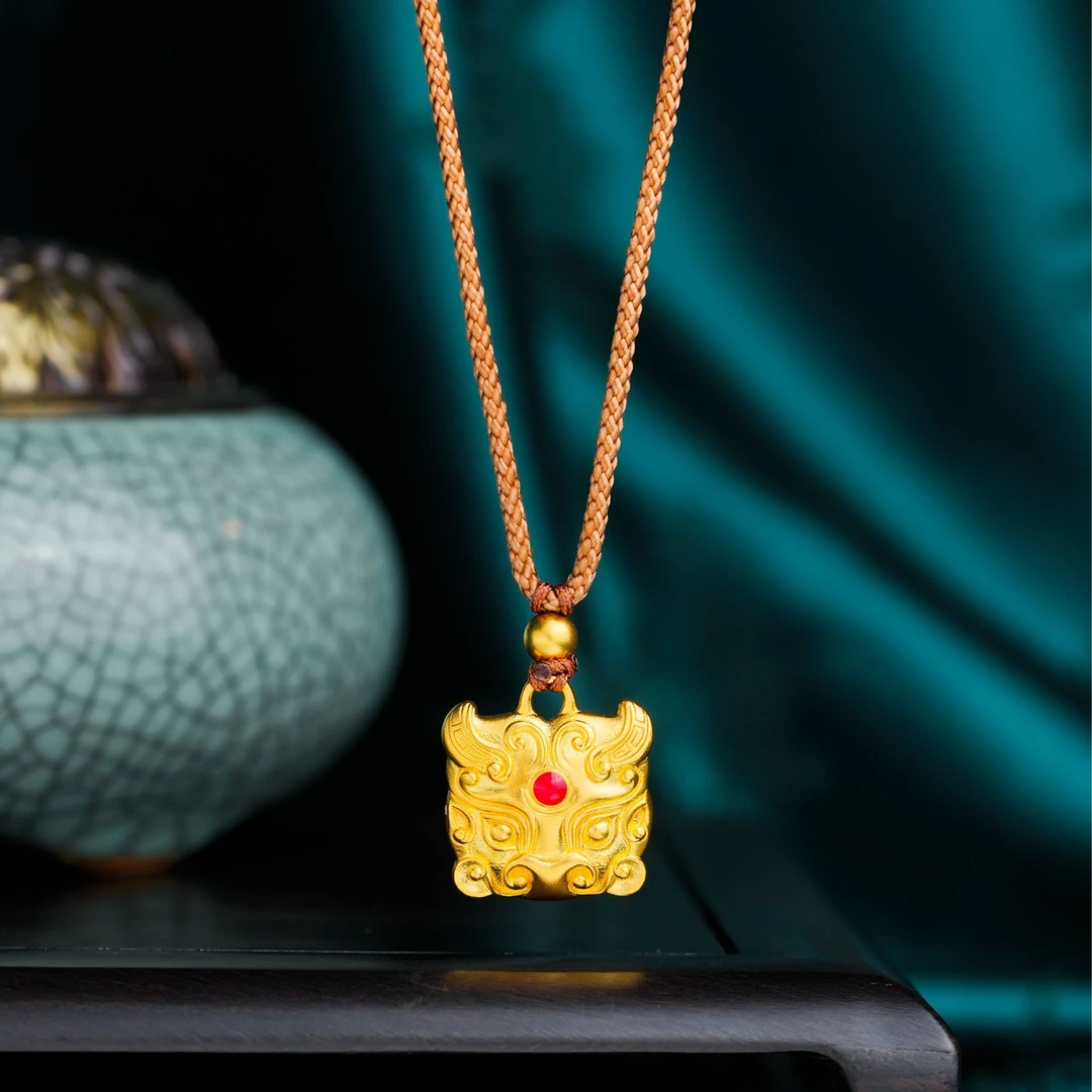 ZOCAI/佐卡伊古法黄金足金瑞兽双面古神兽貔貅吊坠C05167