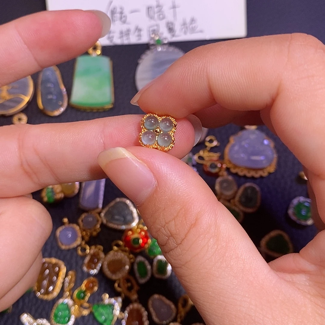 翡翠银S925镶嵌颈饰