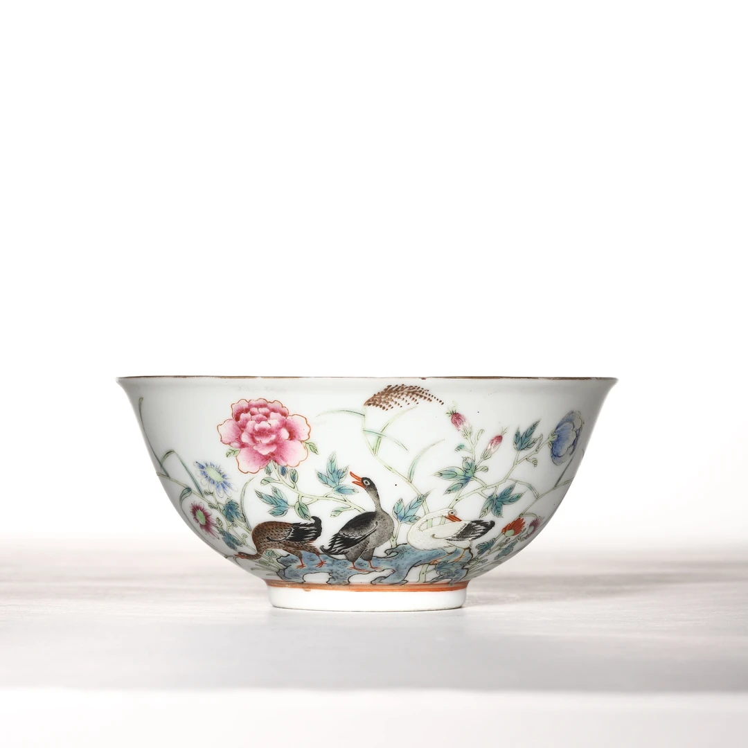 1033民国·粉彩花卉安居乐业碗【古董拍卖】
