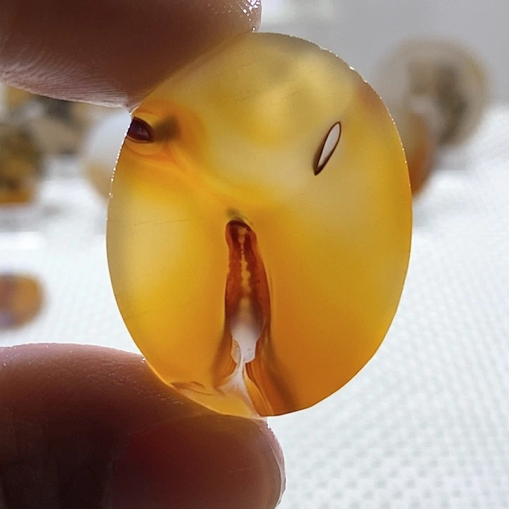 玛瑙/玉髓未镶嵌颈饰