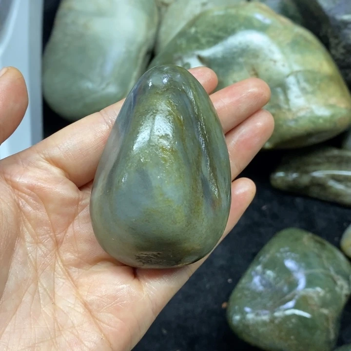 未镶嵌和田玉（糖玉）挂件