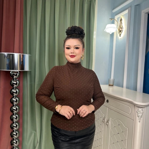 新款时尚珠光网纱T体恤（سىدام بىلىڭ بىلىڭ)