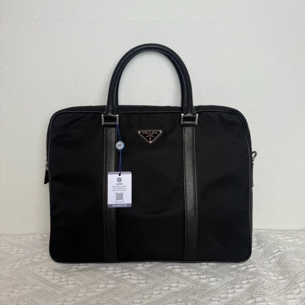 95新 Prada/普拉达 4503/男士休闲黑色尼龙手提公文包