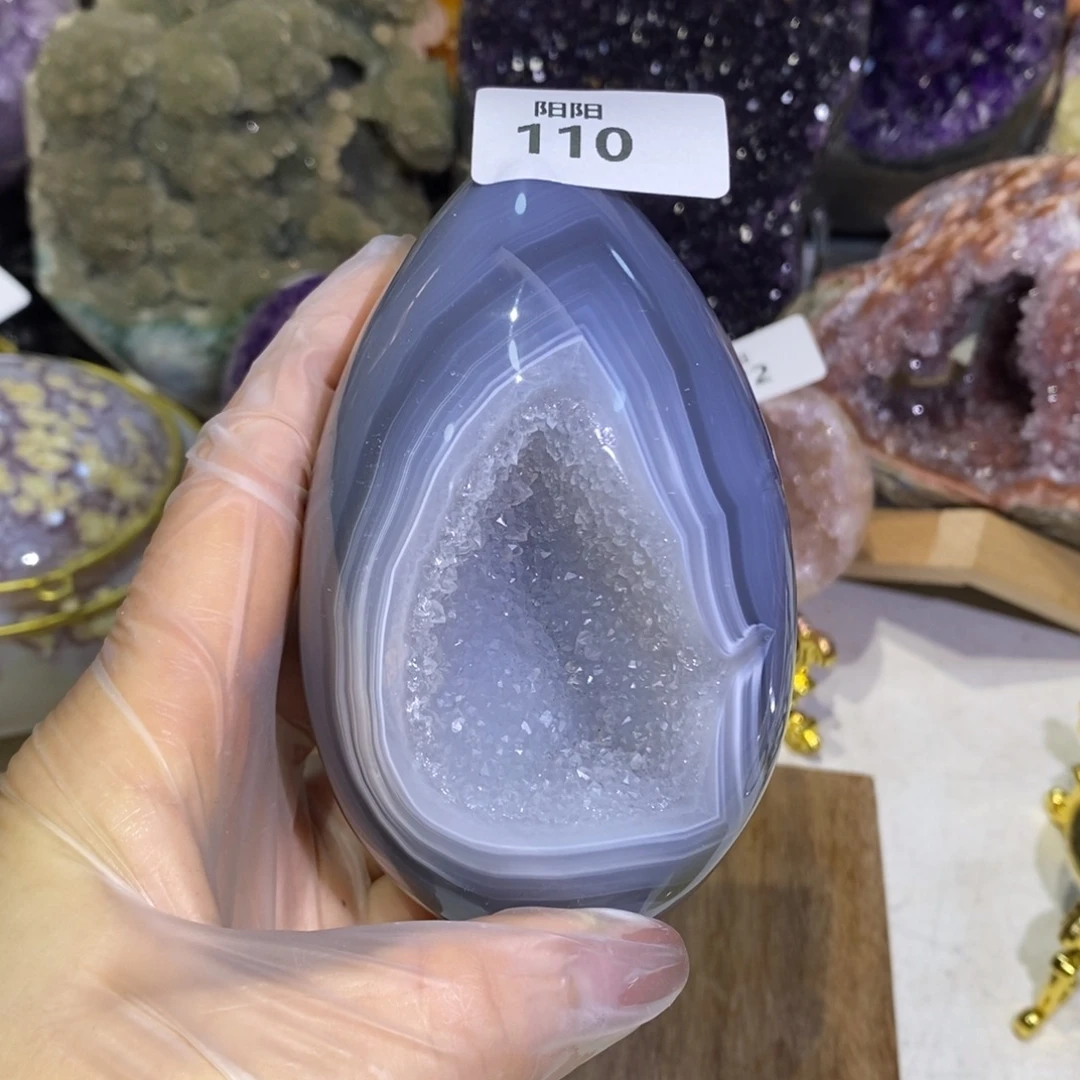 未镶嵌水晶大型摆件（非配饰）