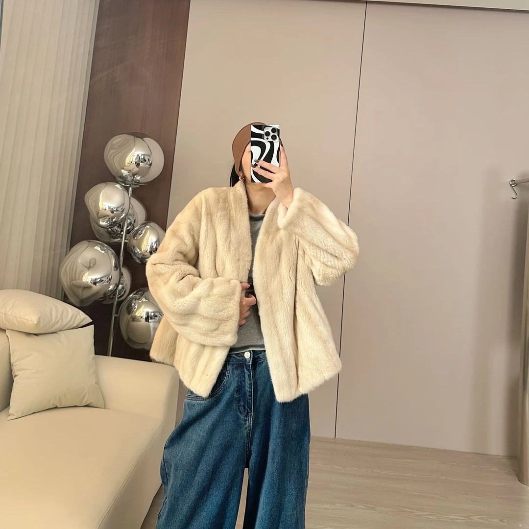 52505进口紫金短二小母貂女装V领时尚潮牌全抽刀工艺款秋冬短款