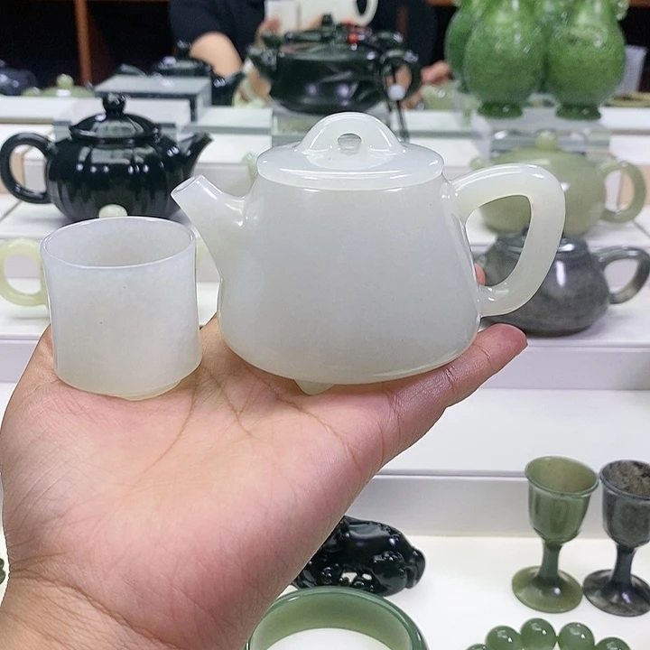 未镶嵌和田玉挂件杨*姐一壶 一杯