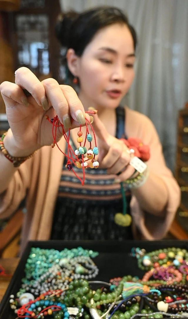 925银珐琅手链 茶-无相茯苓花红色可调节手绳