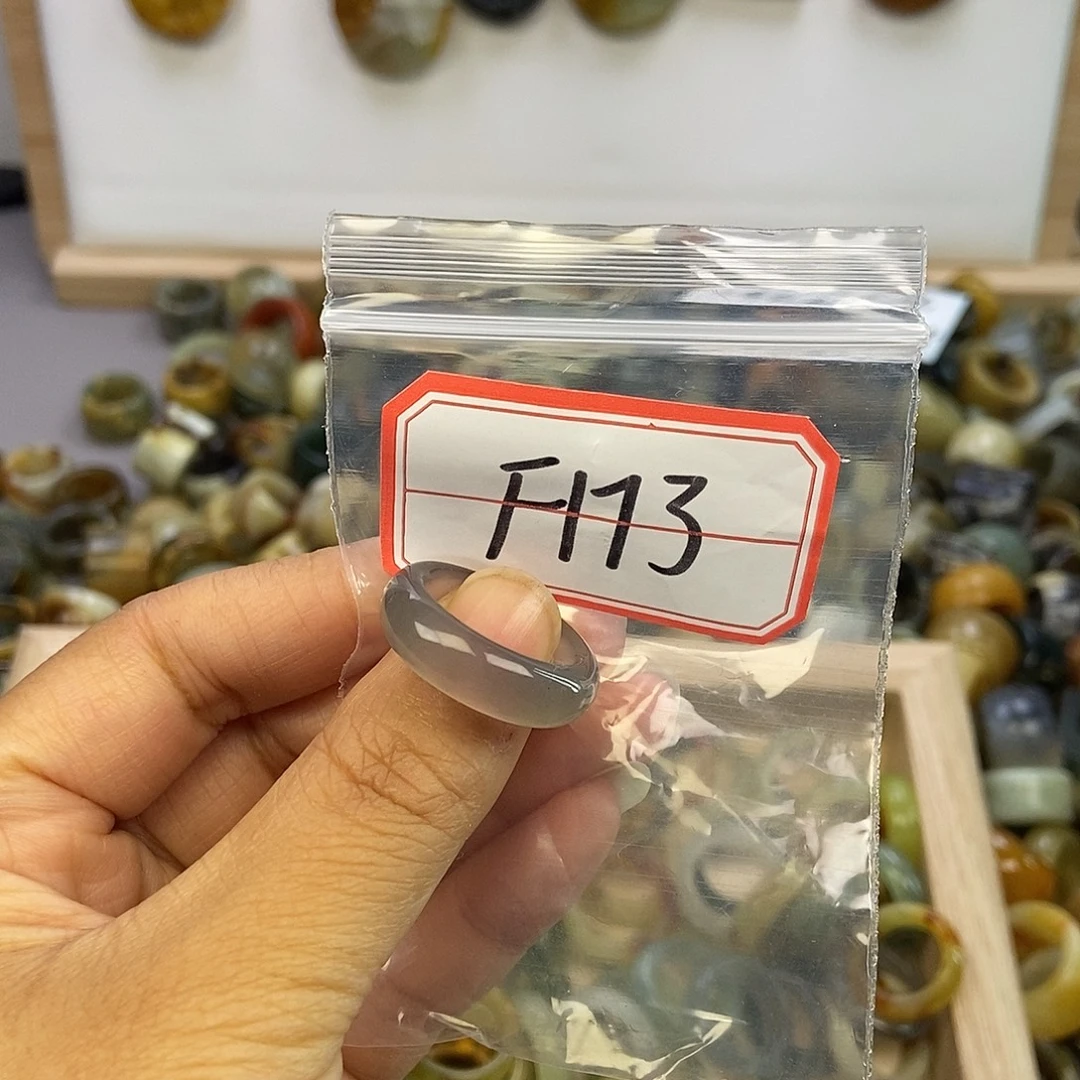 ***ㅤ蛇纹石玉未镶嵌戒指