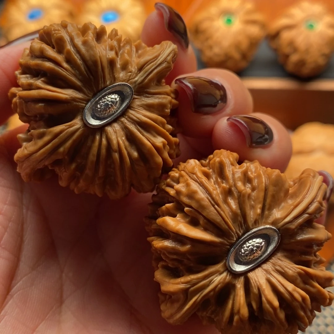 文玩核桃把件43尺寸全品山地楼