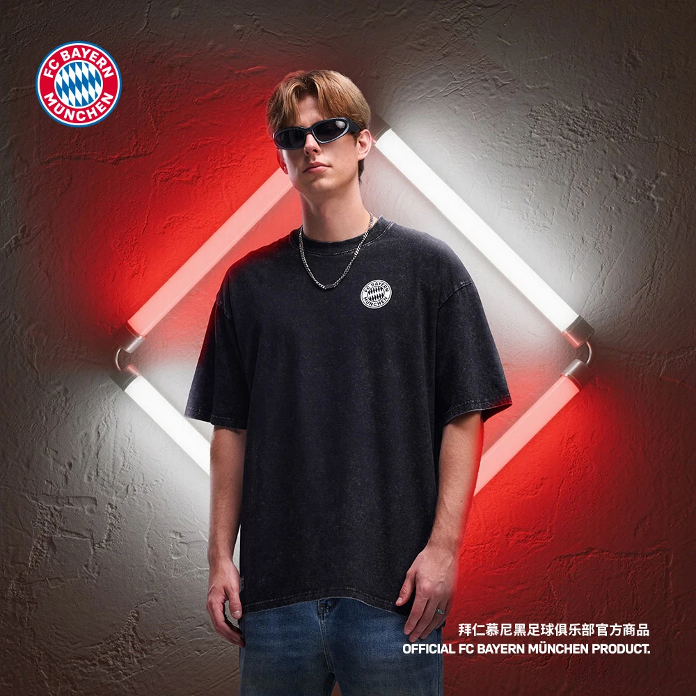 【官方正版】拜仁足球俱乐部丨深灰字母短袖潮流夏季落肩T恤棉质