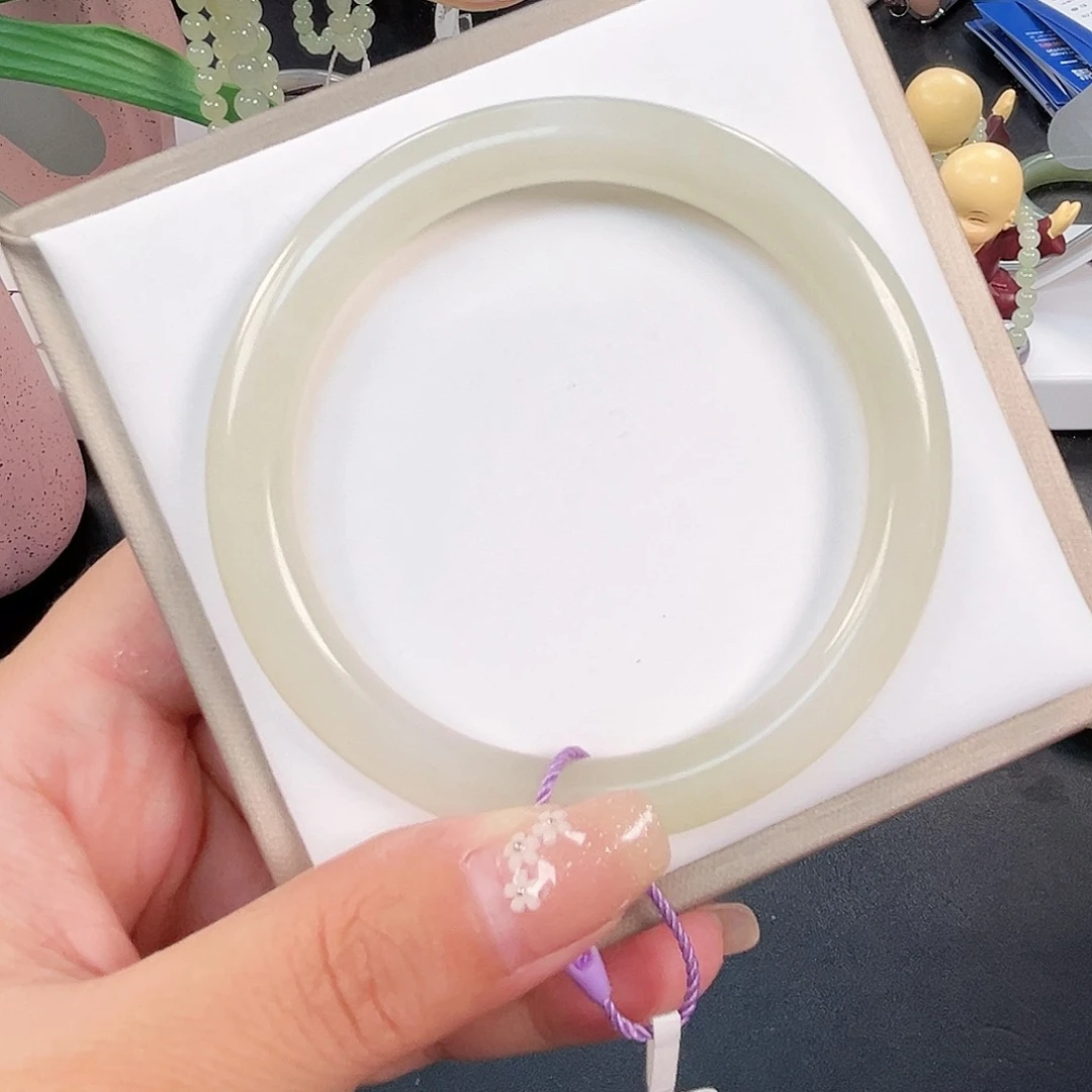 和田玉手镯未镶嵌60