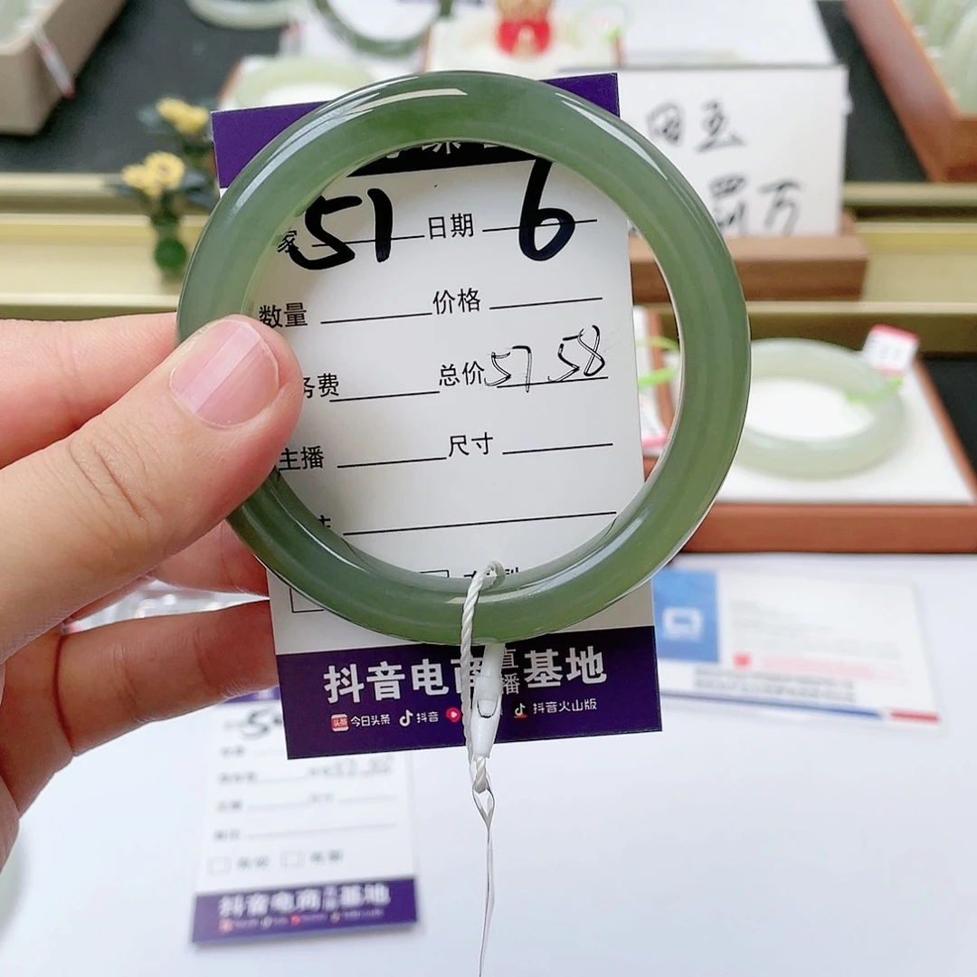 和田玉手镯未镶嵌婧****～