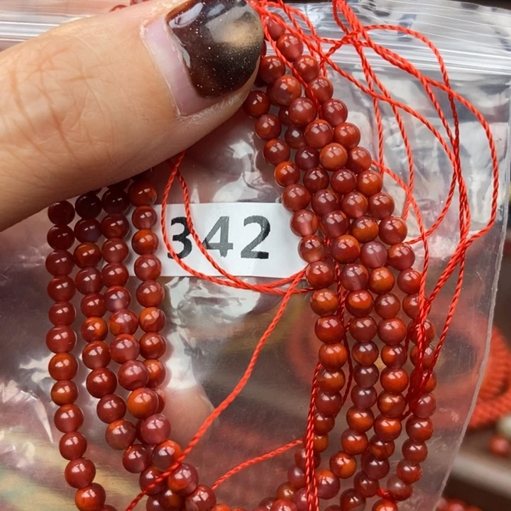 南红玛瑙未镶嵌手链