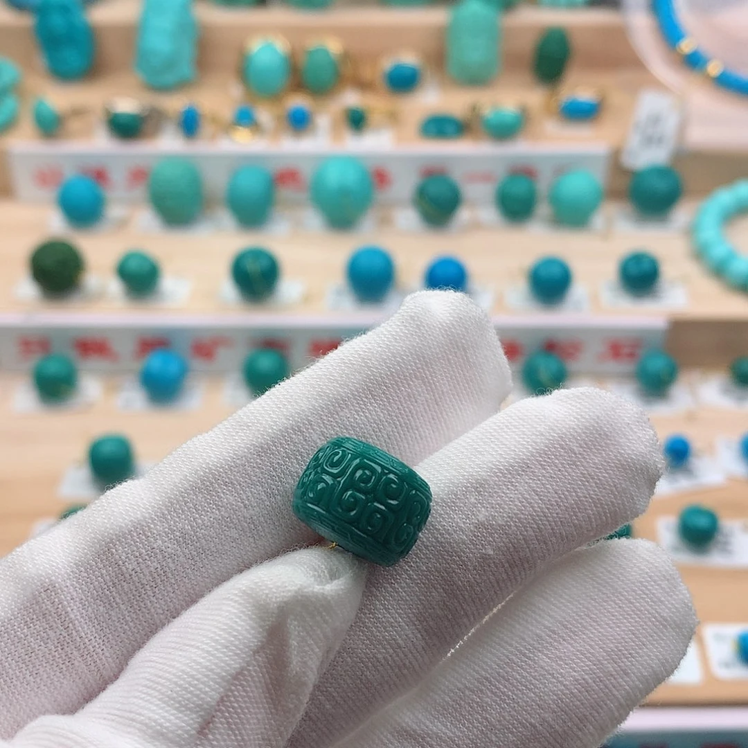 绿松石未镶嵌珠宝奇石13.4-10