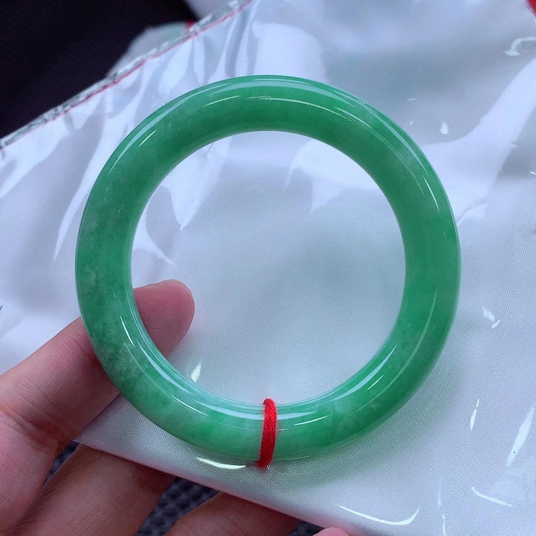 未镶嵌手镯翡翠翡翠