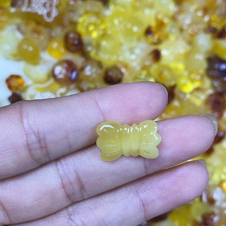 吊坠橄榄核蝴蝶结40