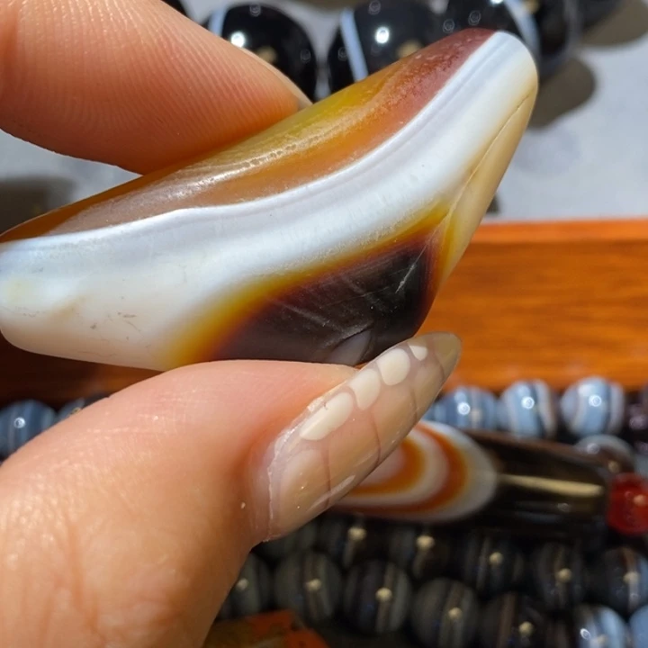 未镶嵌颈饰玛瑙/玉髓
