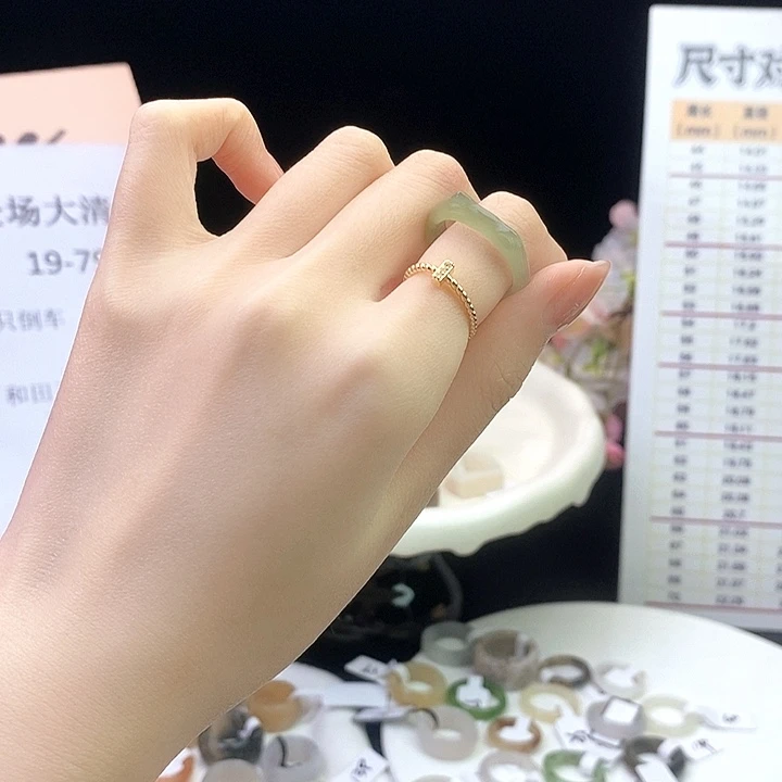 和田玉（糖玉）未镶嵌戒指k18 湖水绿猫猫头