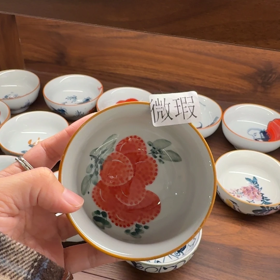 釉下手绘茶具微瑕