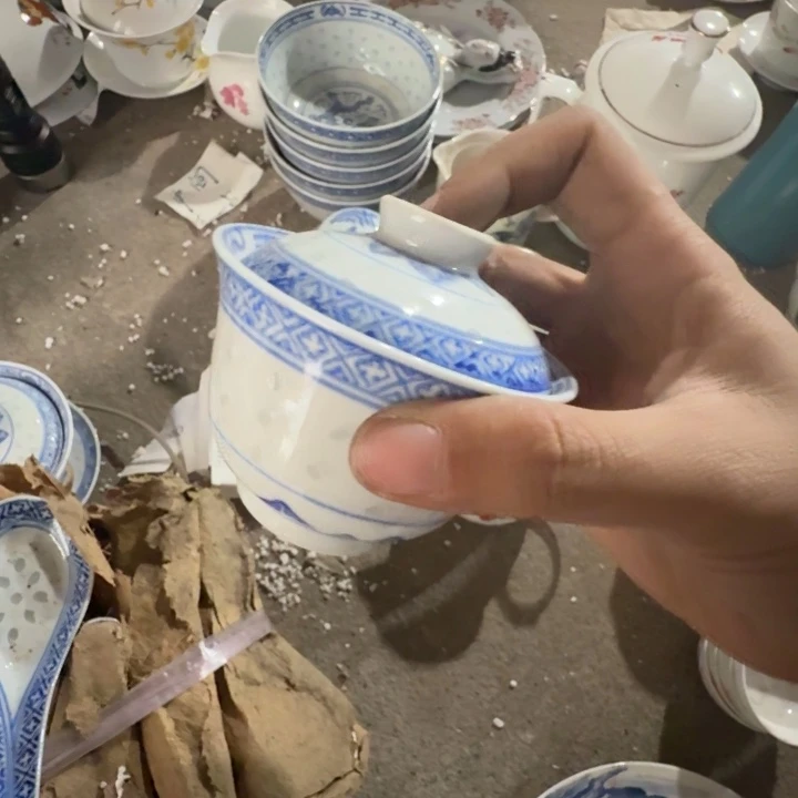 景德镇的陶瓷瓷器