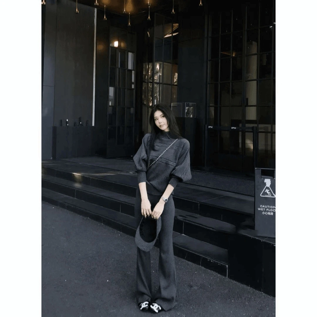 【米兰往事】新款气质显瘦高级感灰色针织衫上衣23815#