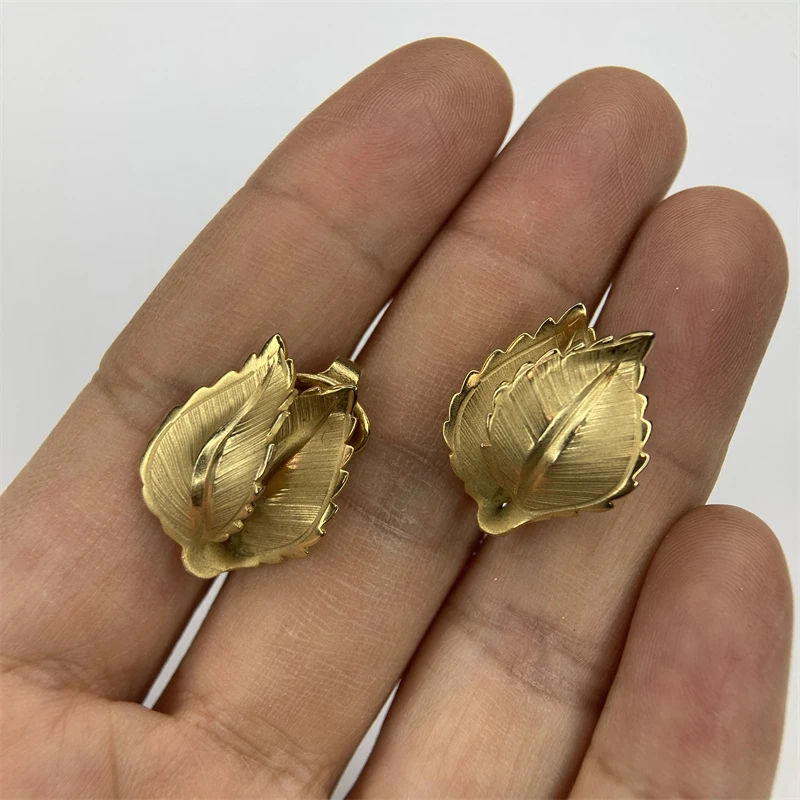 合金耳饰 giovanni金色叶片耳环2-18【2070103-025】