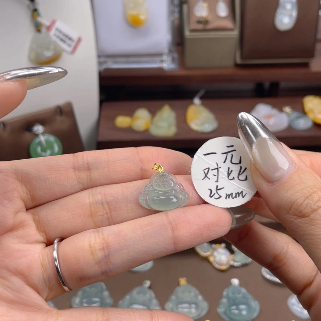 翡翠颈饰未镶嵌爱*~翡翠