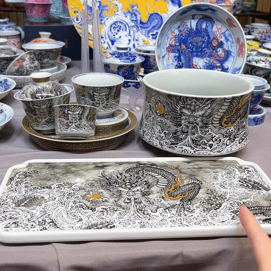 景德镇陶瓷艺术品