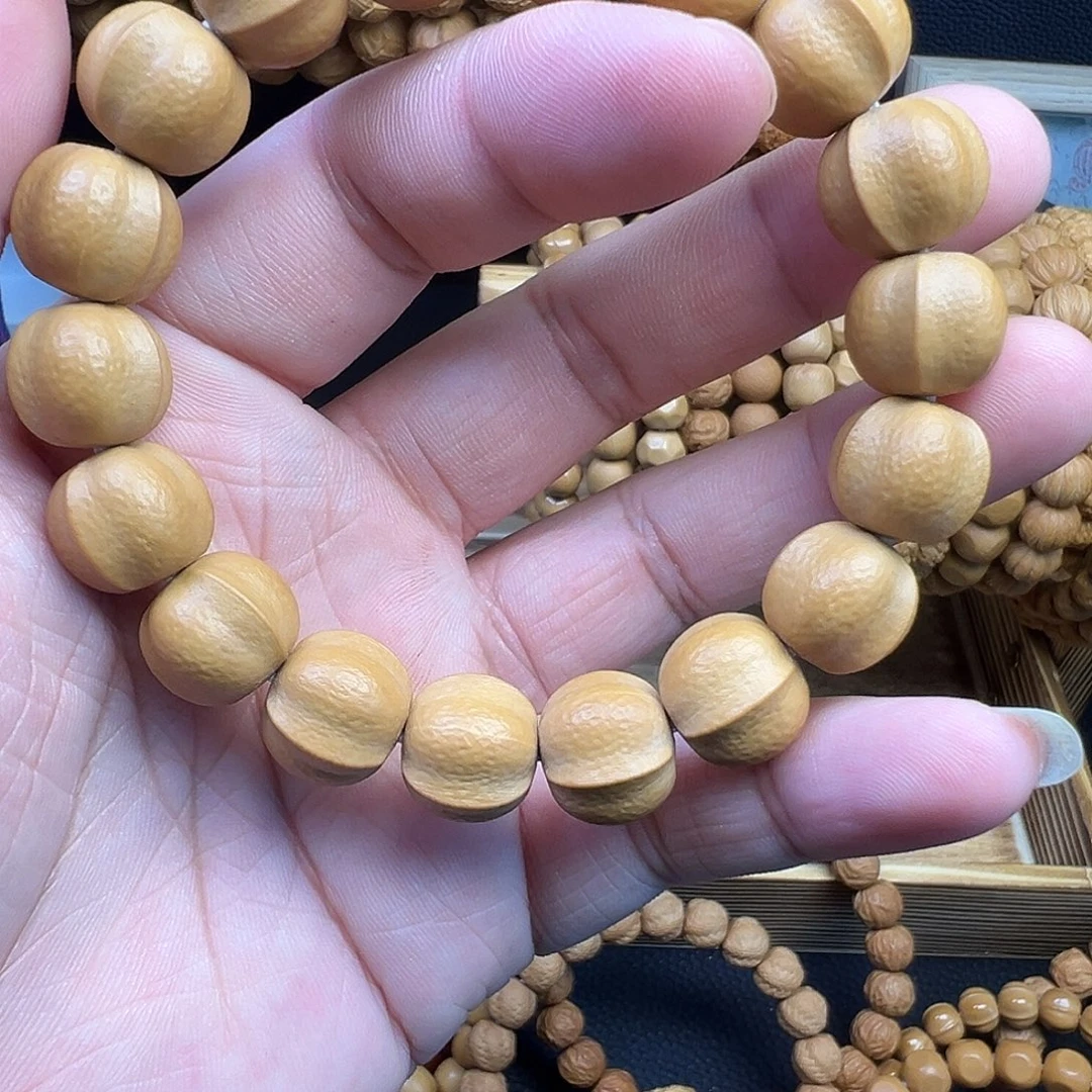 秋***手串猴头核桃全品精工鲨鱼   生长线
