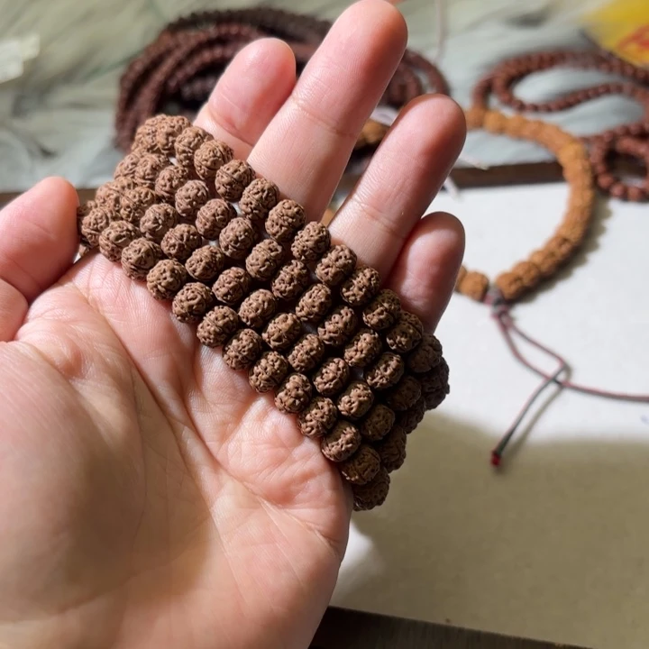 馋***锅金刚菩提吊坠老树王脖挂 9.1