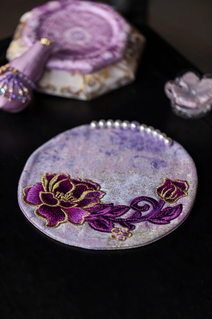 QB00609  七宝烧-鎏金粉紫牡丹垫壶垫-花蕊（17cm）