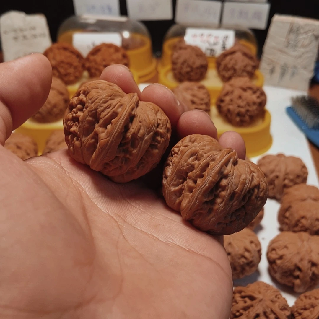 吊坠文玩核桃尼***?元宝