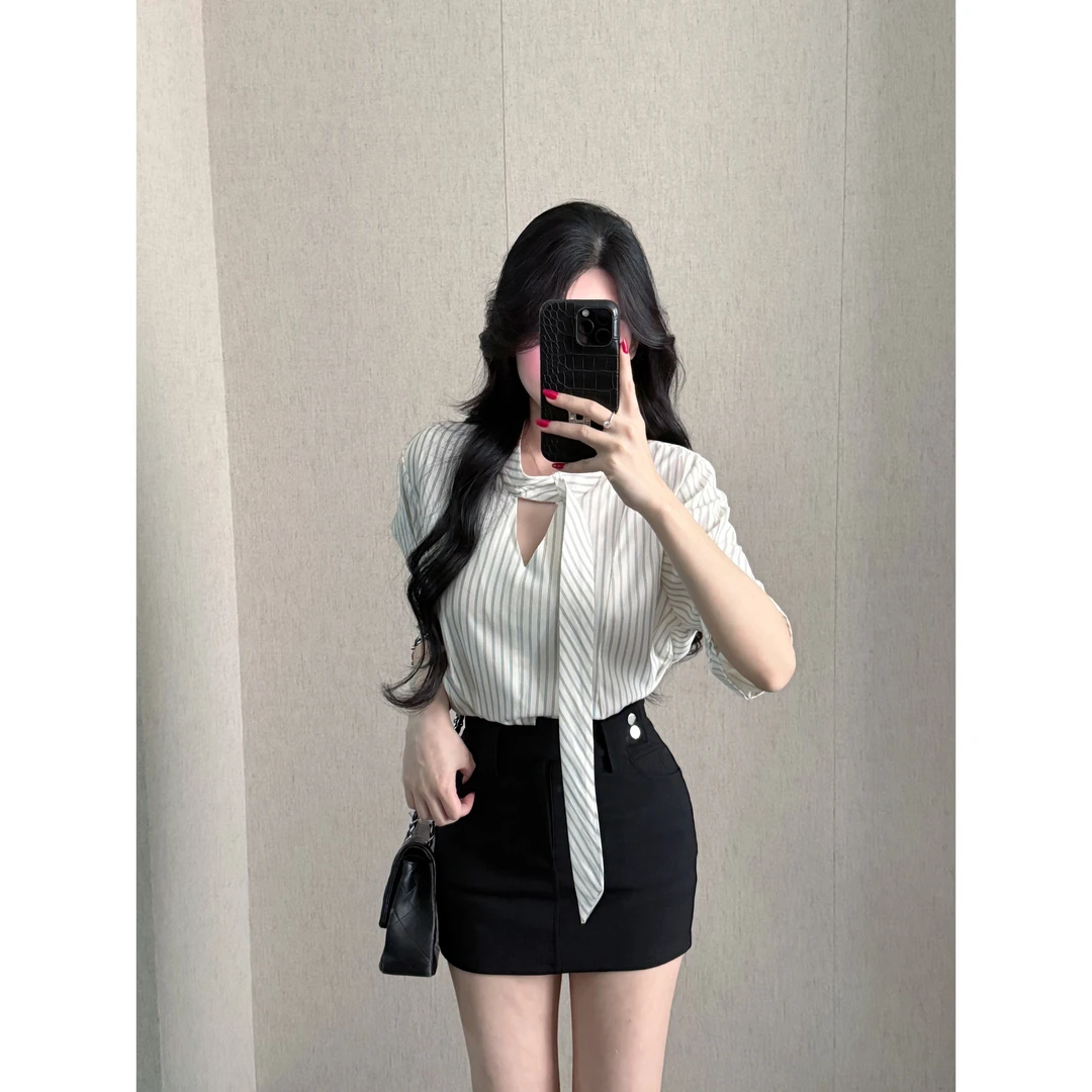 飘带条纹短袖衬衫2025新款女夏季洋气小衫法式漂亮别致独特小上衣