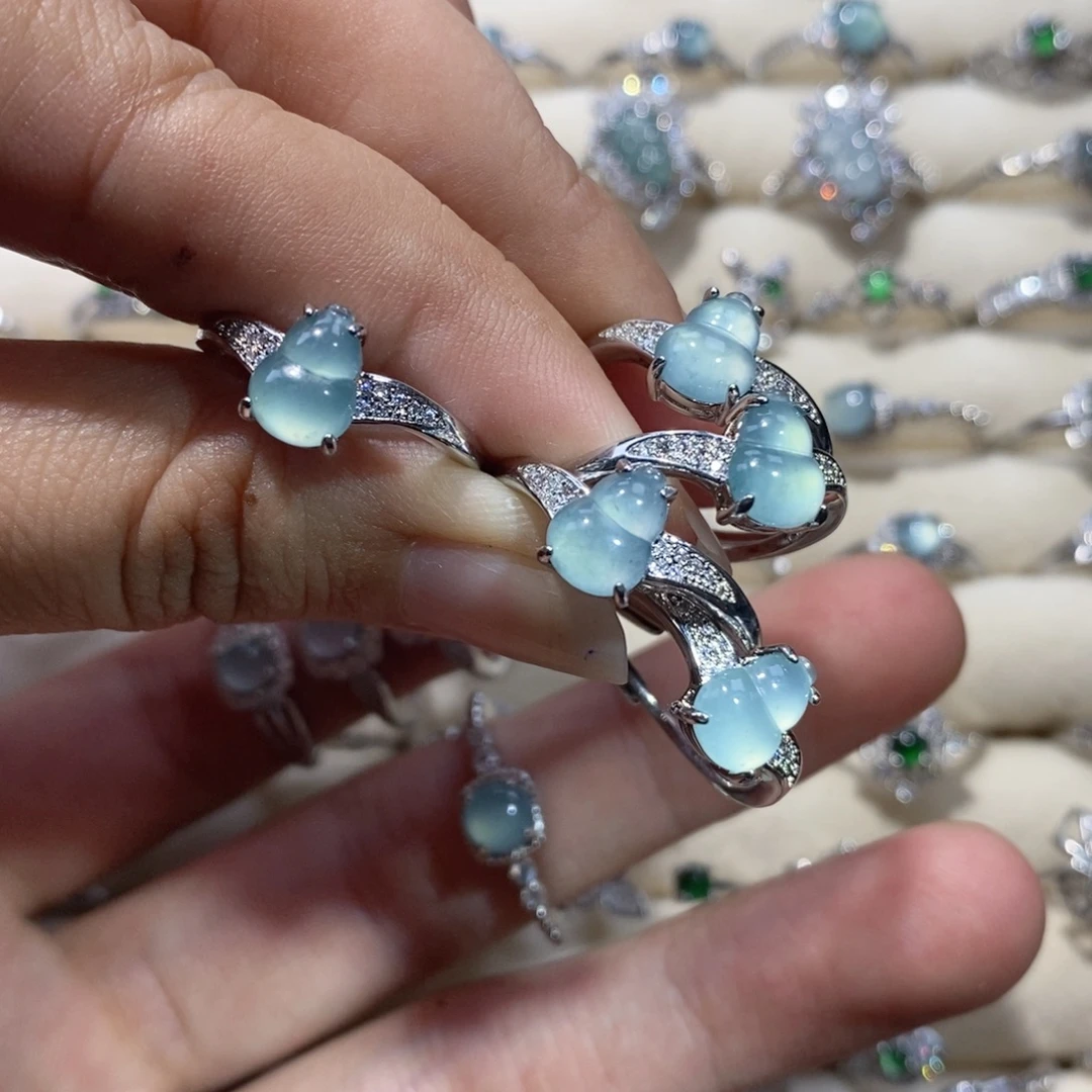 1***伙翡翠未镶嵌颈饰翡翠