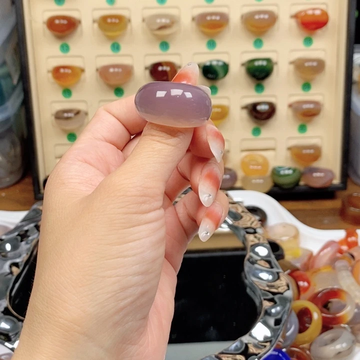 未镶嵌戒指玛瑙/玉髓?***?